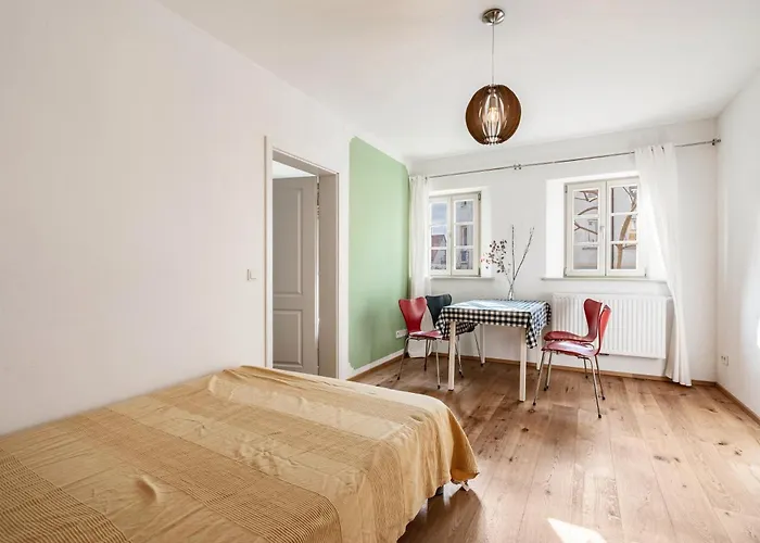 Apartament In Dresden-wachwitz