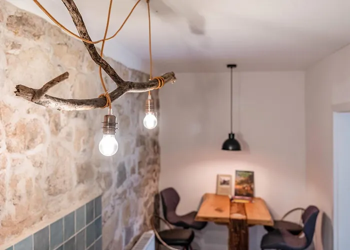 In Dresden-wachwitz 아파트 *